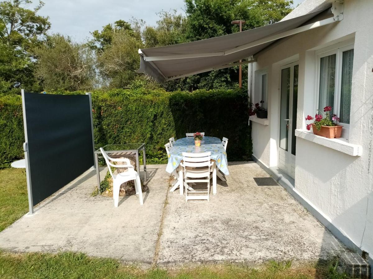 Le Moustic Villa Léon Exteriör bild